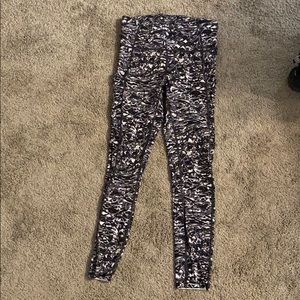 Fast and Free Leggings 21”